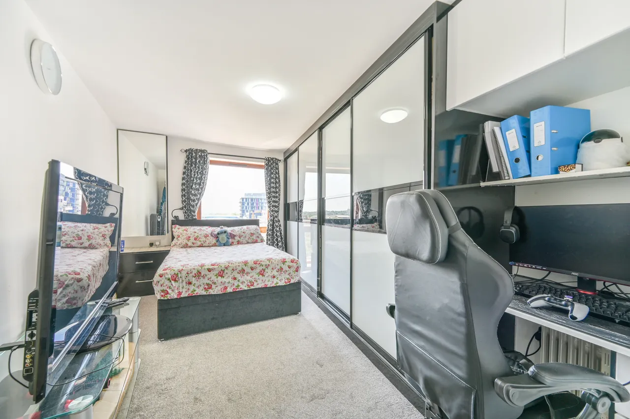 Flat 21, Holinger Court, Atlip Road, Wembley, photo 5