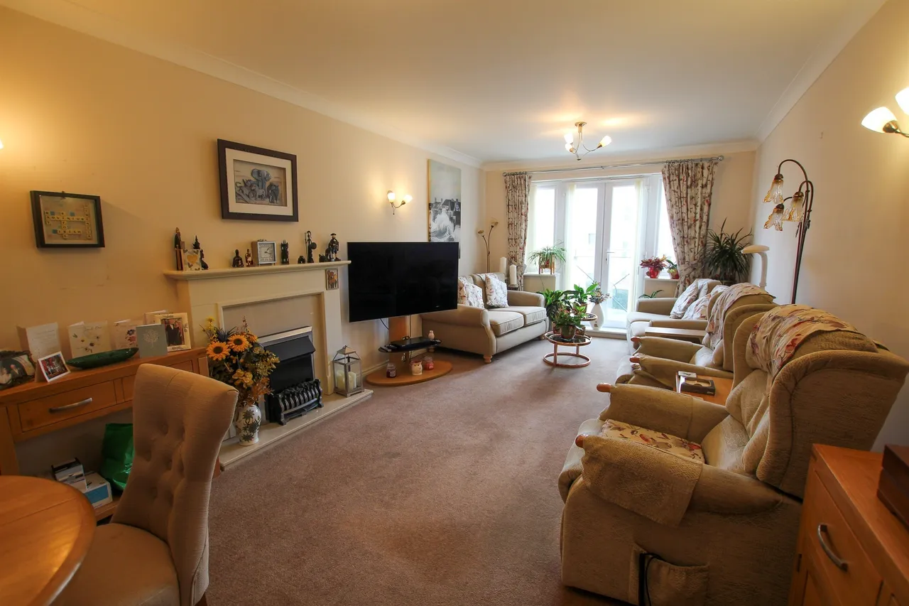 Kay Hitch Way, Histon, Cambridge, photo 2