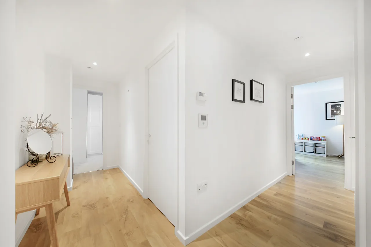 Juniper Drive, Battersea, SW18, photo 15