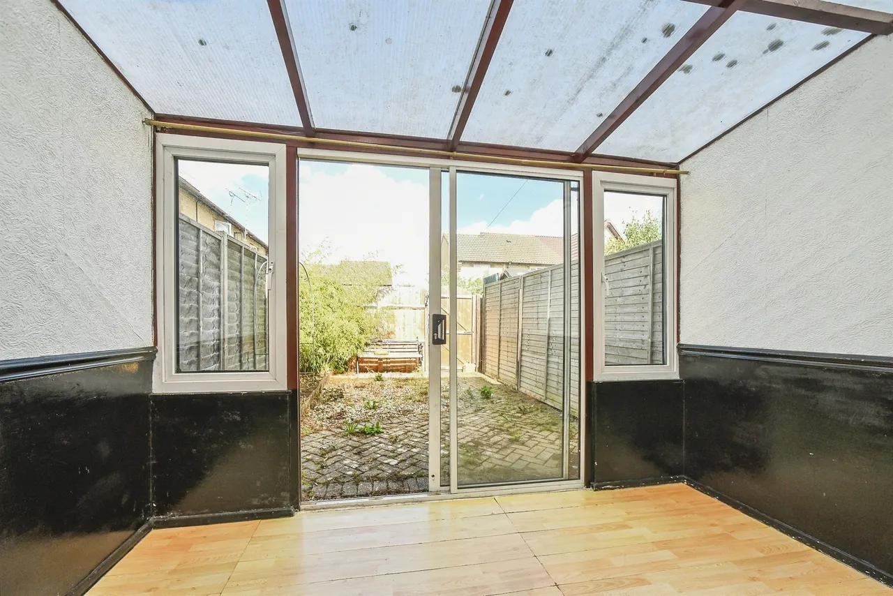Pritchard Close, Swindon, photo 7