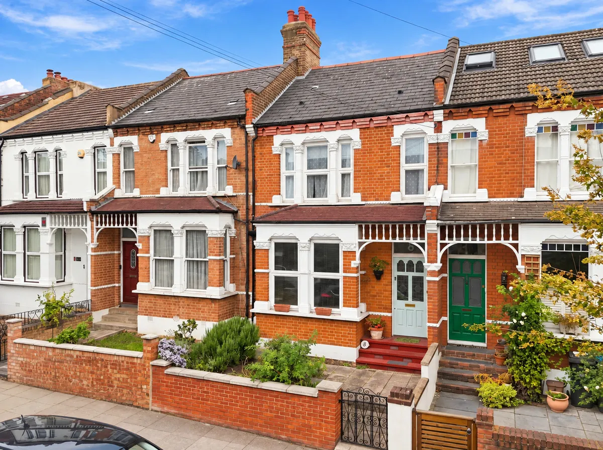London, N13, photo 25