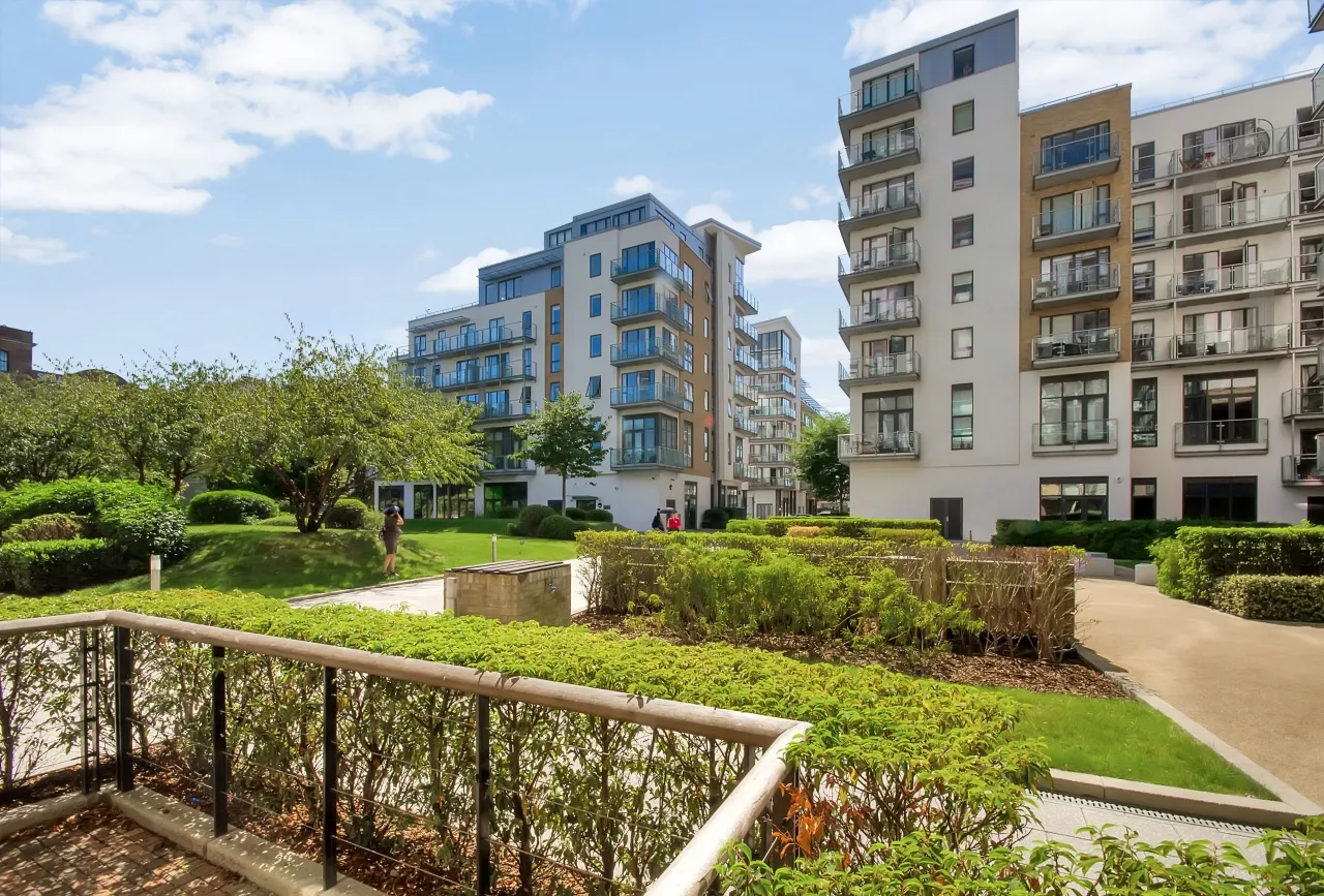 Kara Court, Caspian Wharf, Seven Sea Gardens, Bow, London, E3, photo 8
