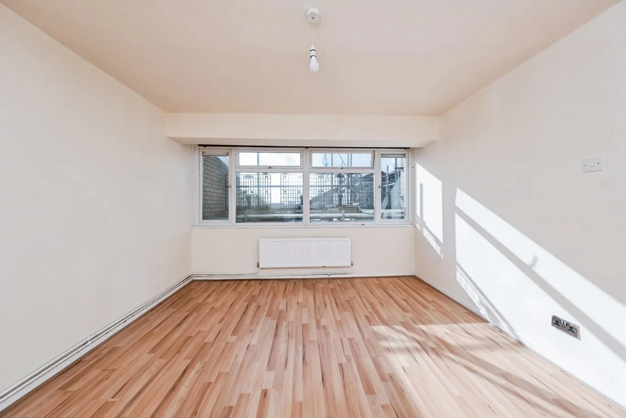 Penryn Avenue, Fishermead, MK6, photo 9