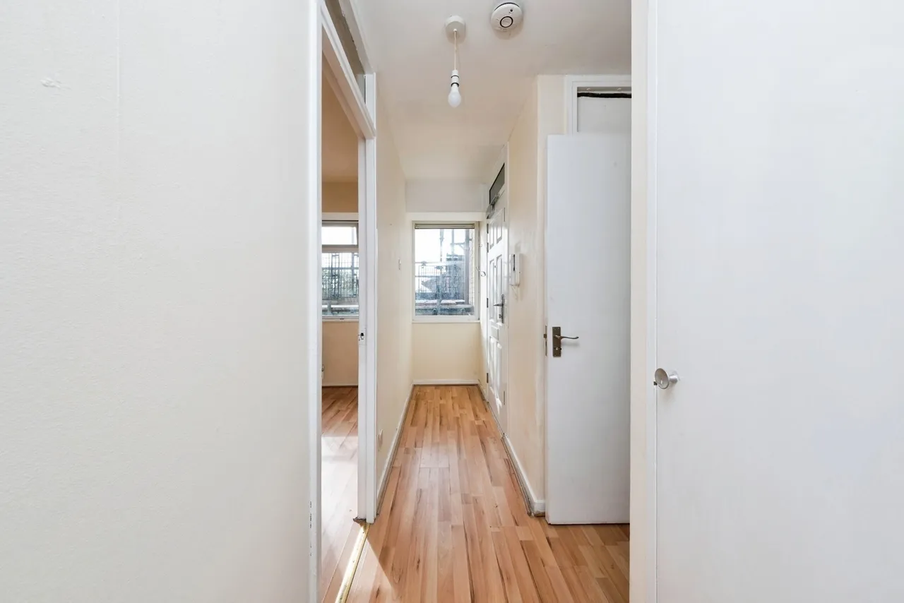 Penryn Avenue, Fishermead, MK6, photo 8