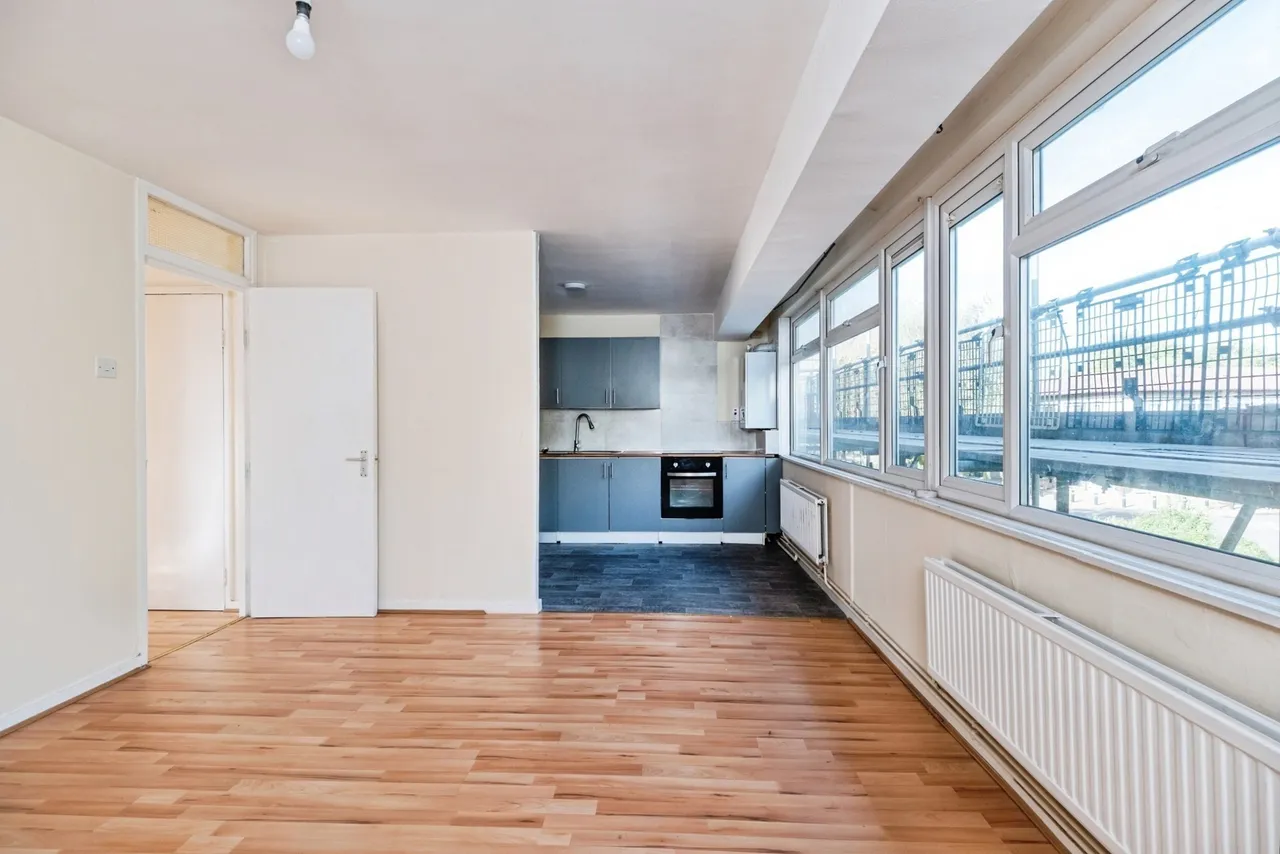 Penryn Avenue, Fishermead, MK6, photo 5