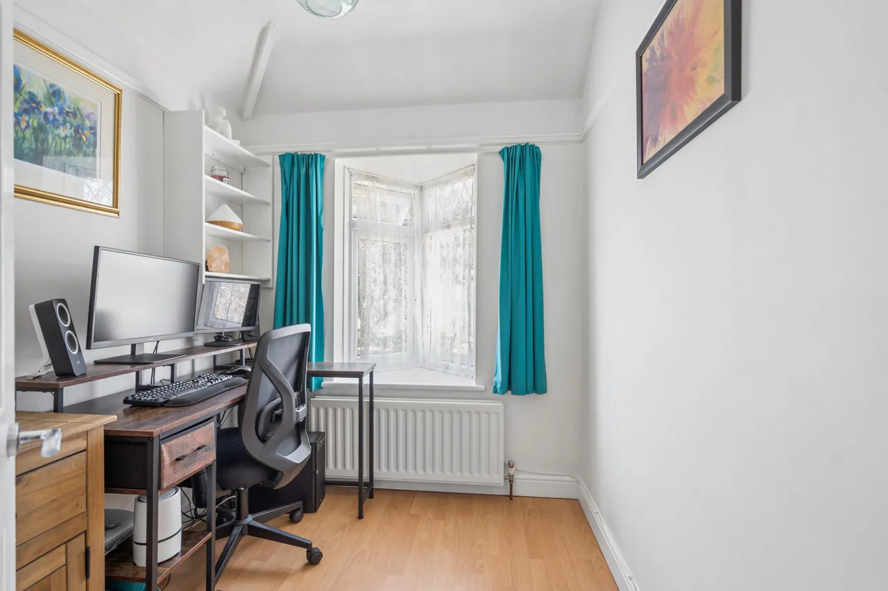 Knutsford Avenue, Watford, WD24, photo 10