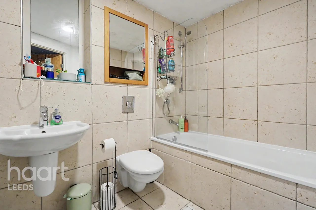 Armouries Way, Leeds, LS10, photo 8