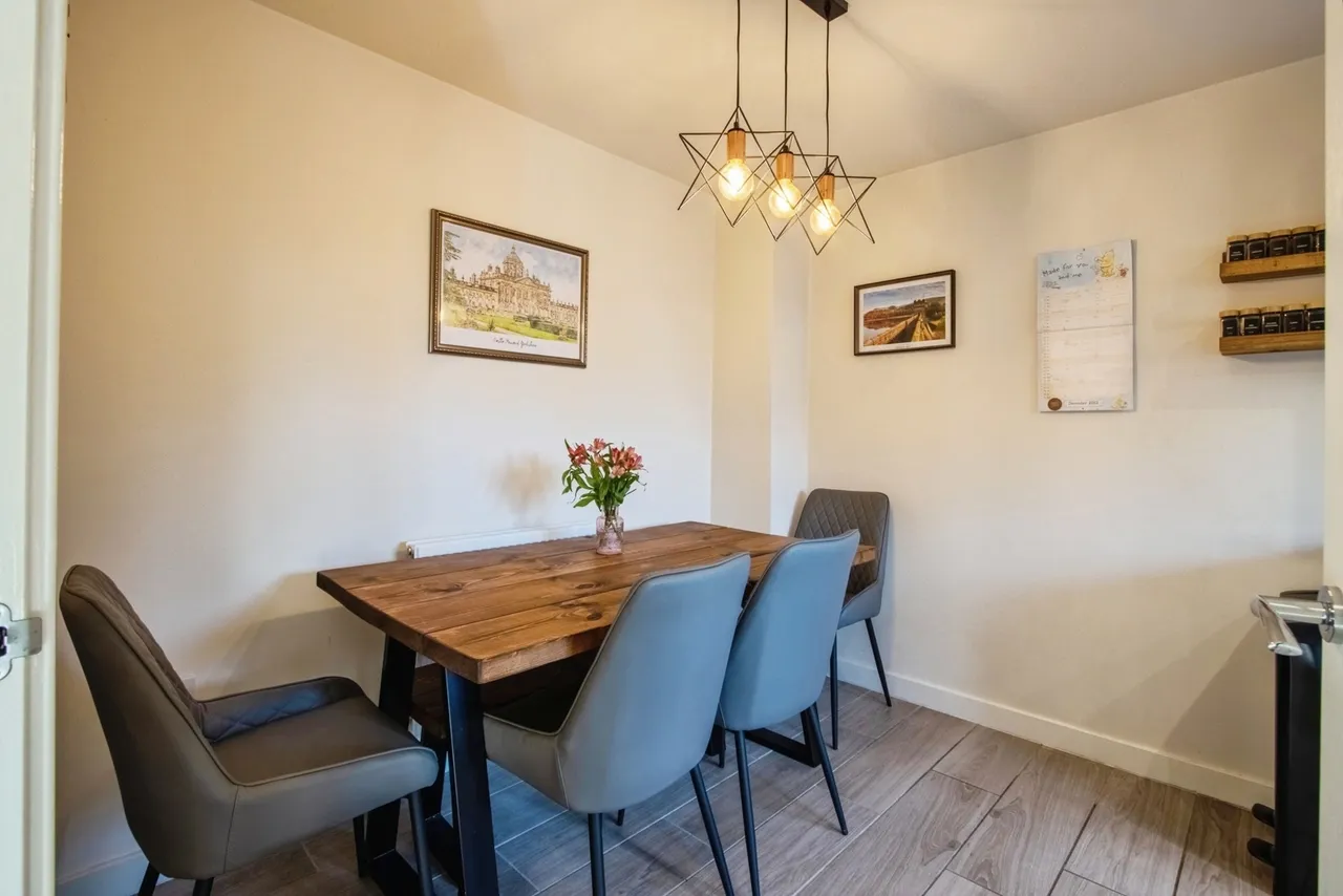 Bank Row, Hemsworth, Pontefract, West Yorkshire, WF9, photo 10