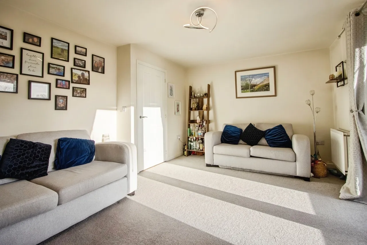 Bank Row, Hemsworth, Pontefract, West Yorkshire, WF9, photo 7
