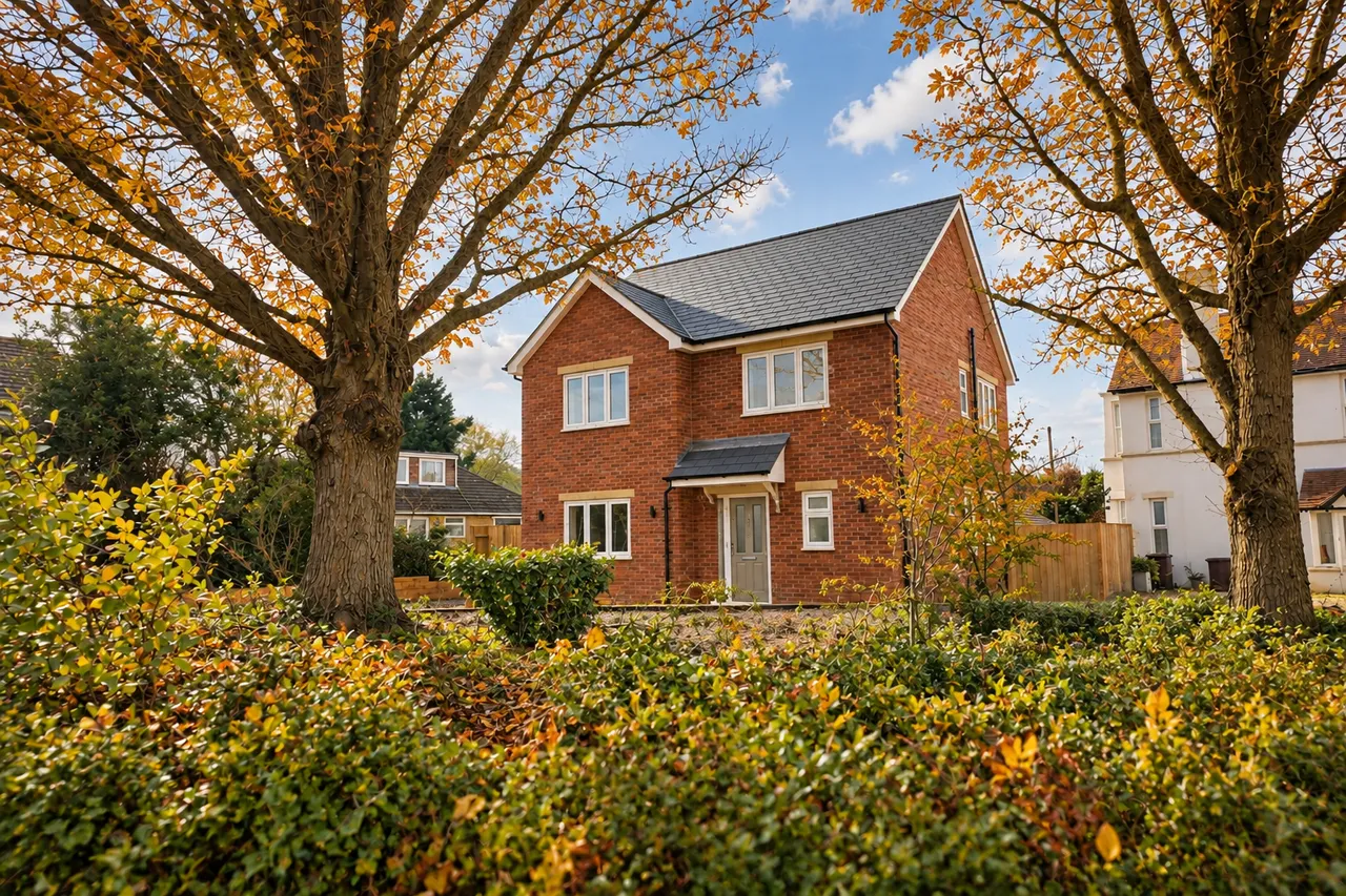 4 bed house for sale, Parton Road, Churchdown, GL3