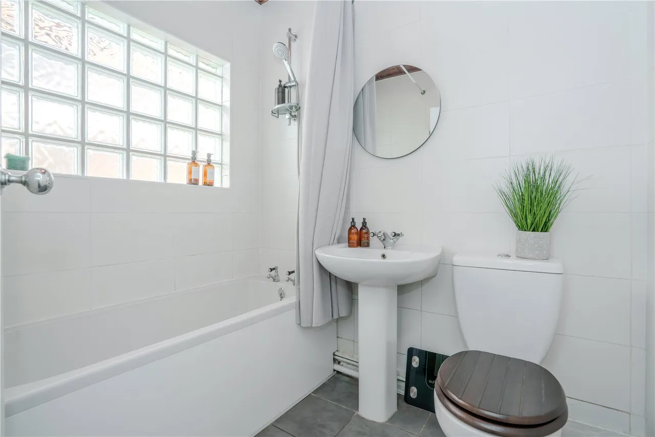 North Road, Richmond, TW9, photo 7