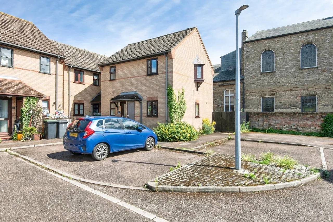 1 bed flat for sale — Trinity Close, Shortmead Street, Biggleswade, Bedfordshire, SG18