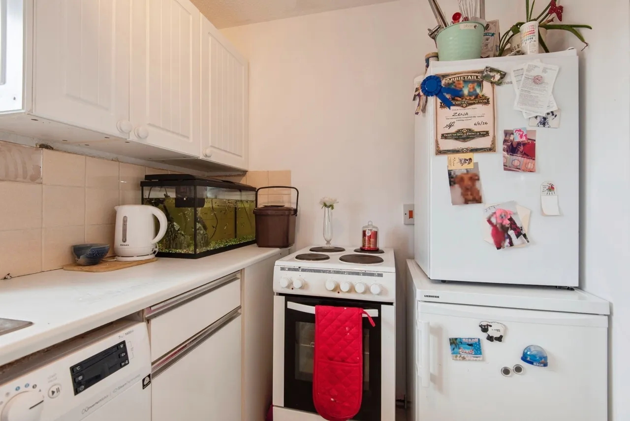 Trinity Close, Shortmead Street, Biggleswade, Bedfordshire, SG18, photo 6