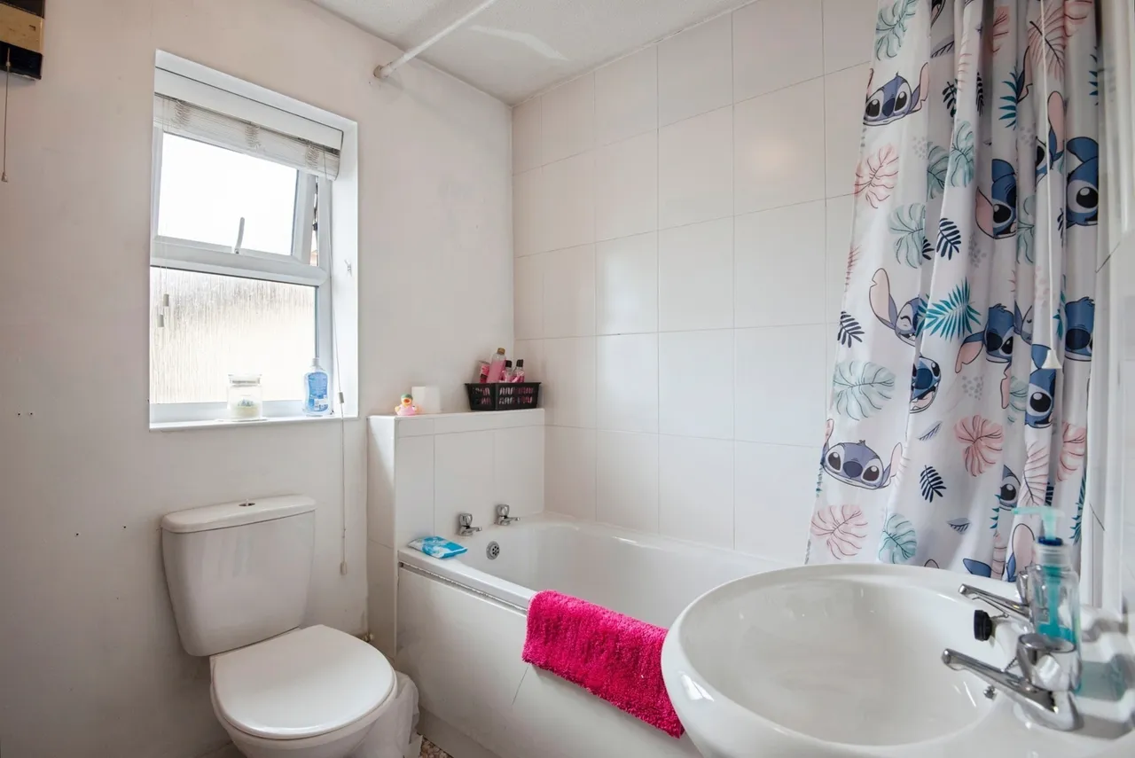 Trinity Close, Shortmead Street, Biggleswade, Bedfordshire, SG18, photo 7