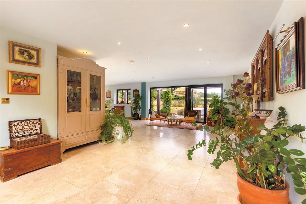 Hartfield Road, Marsh Green, TN8, photo 8