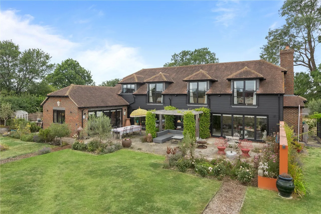 Hartfield Road, Marsh Green, TN8, photo 14