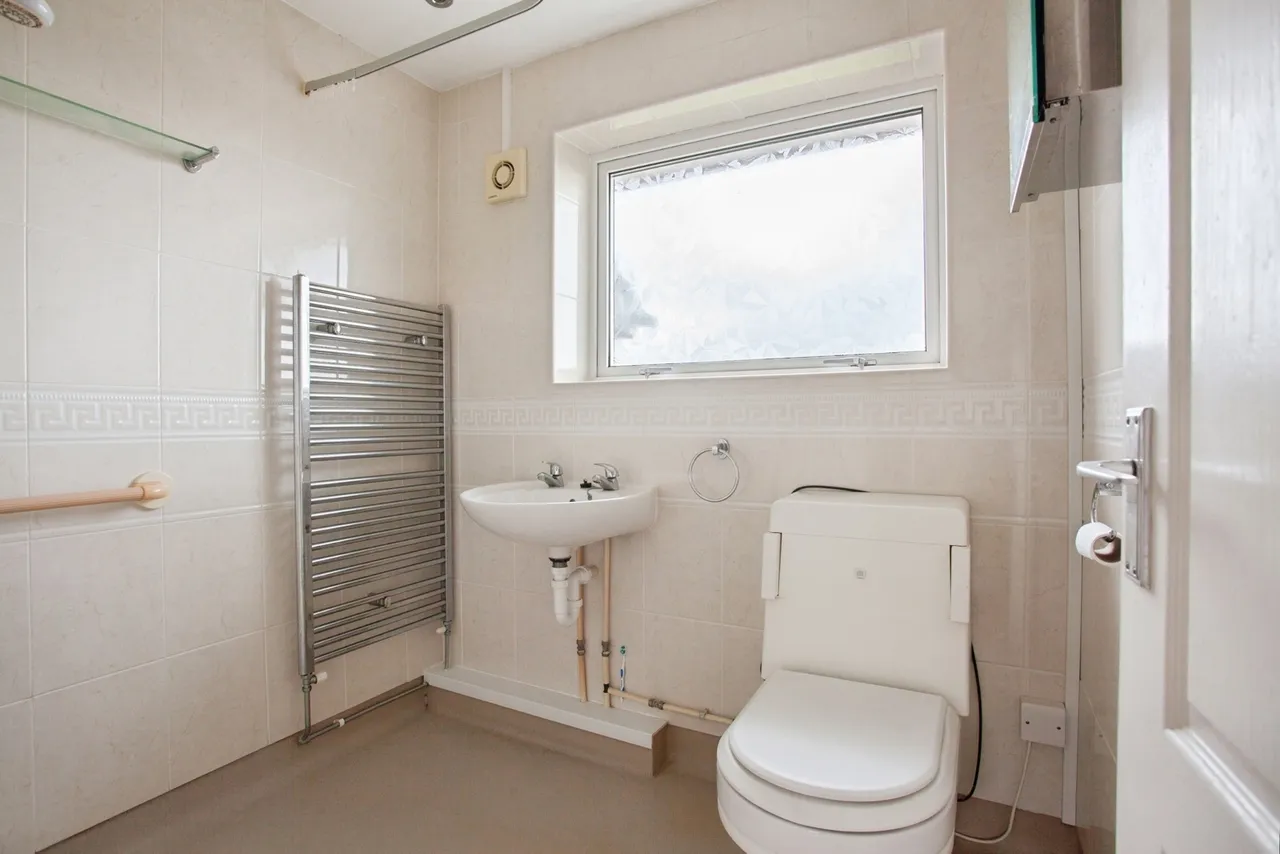 Standon Crescent, Sheffield, S9, photo 13