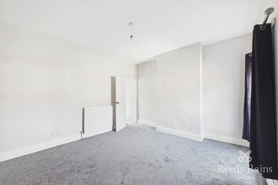 Hugh Street, Castleford, WF10, photo 6