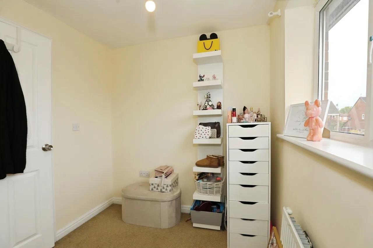 Worsdell Close, Crewe, Cheshire, CW2, photo 15