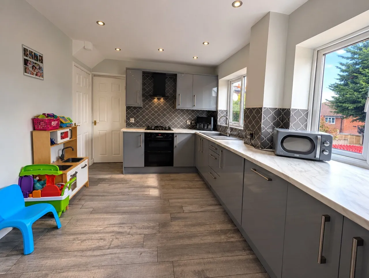 Mountain Pine Close, Hednesford, WS12, photo 5