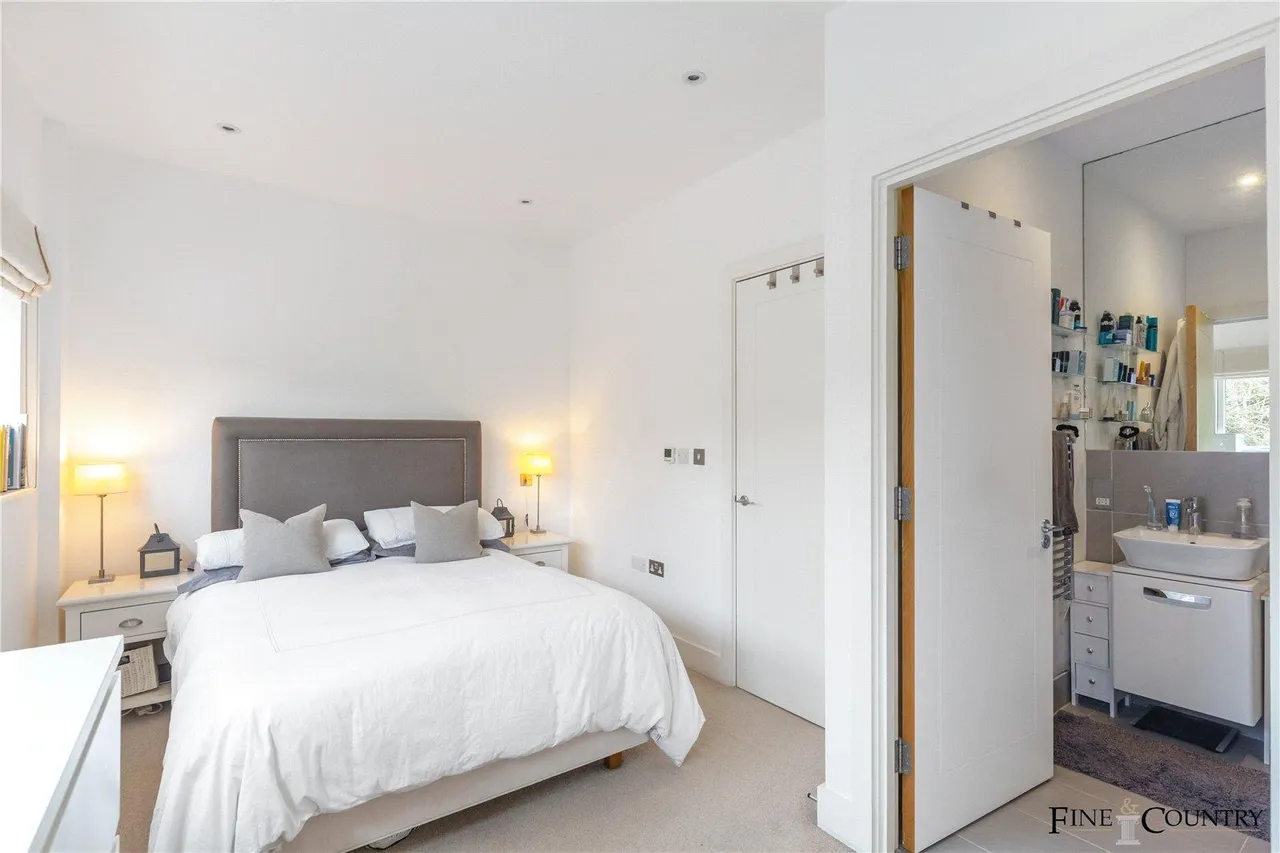 Treetop Mews, London, photo 16