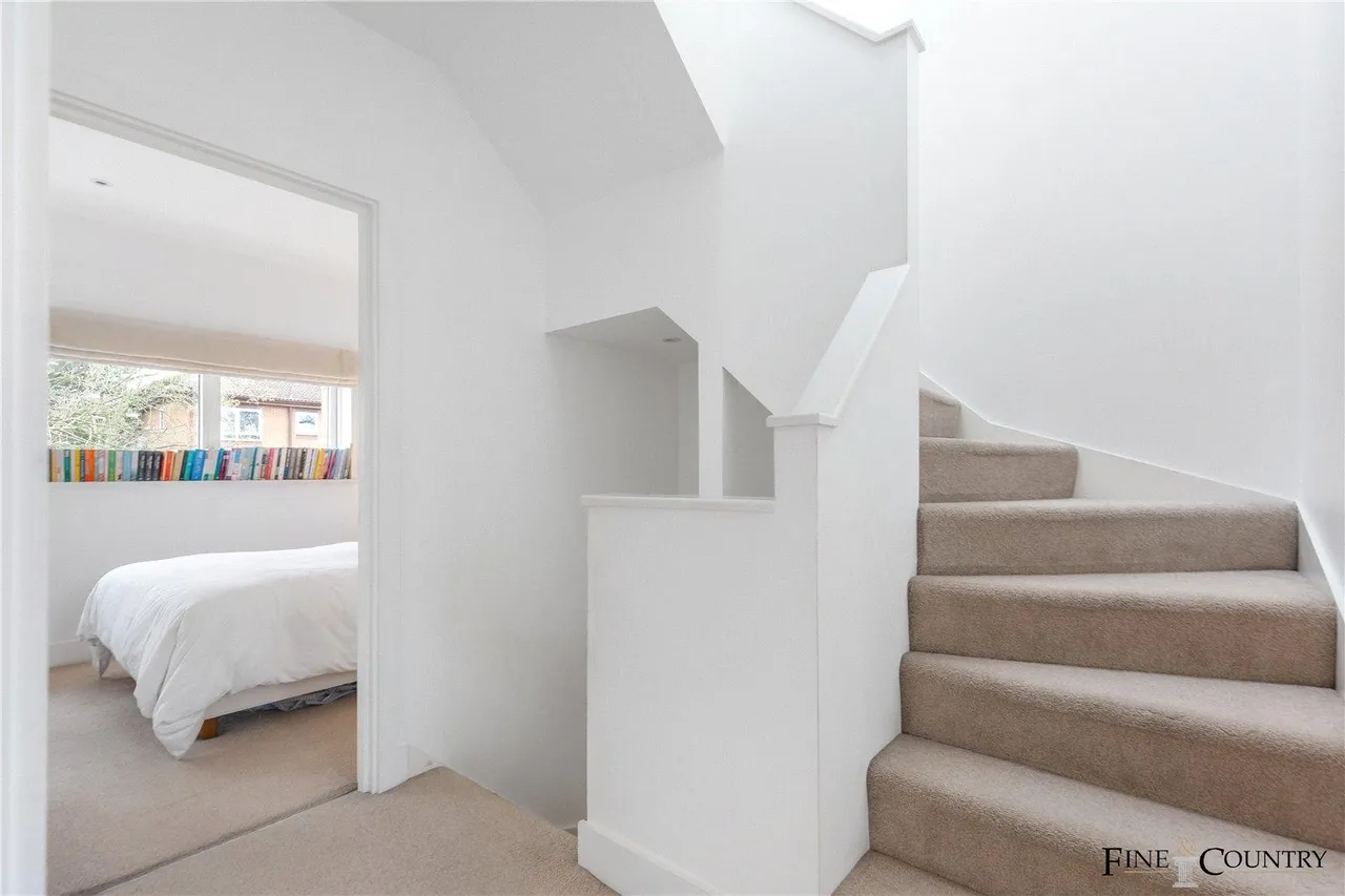 Treetop Mews, London, photo 14