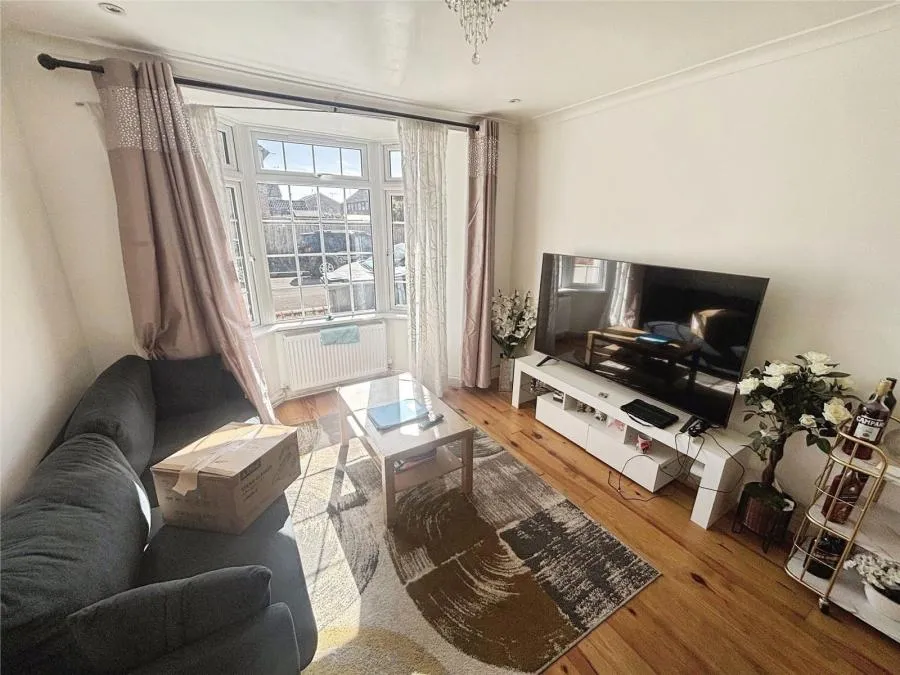 Colbourne Street, Swindon, SN1, photo 2