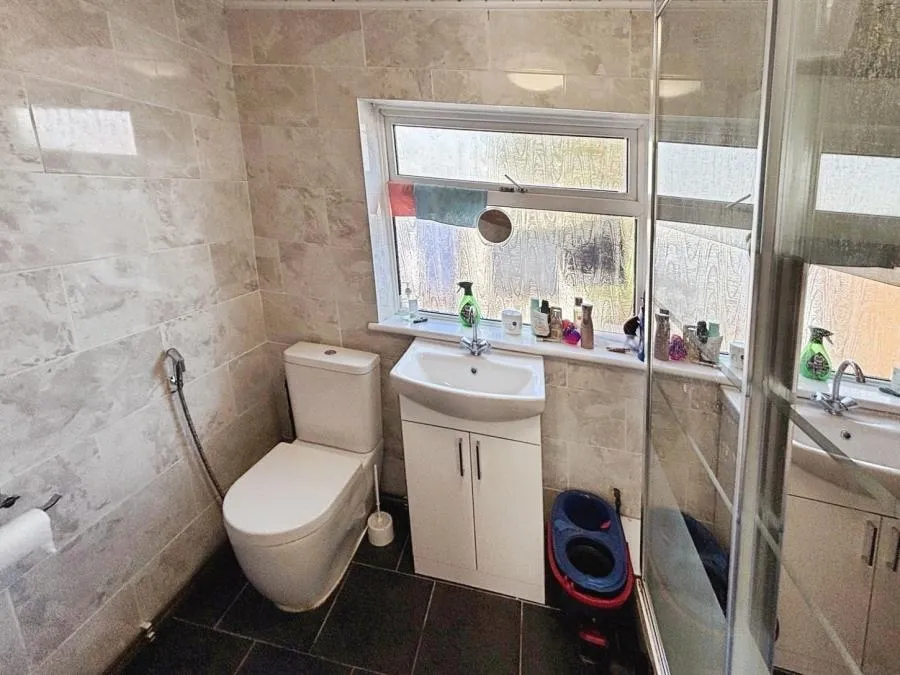 Colbourne Street, Swindon, SN1, photo 7