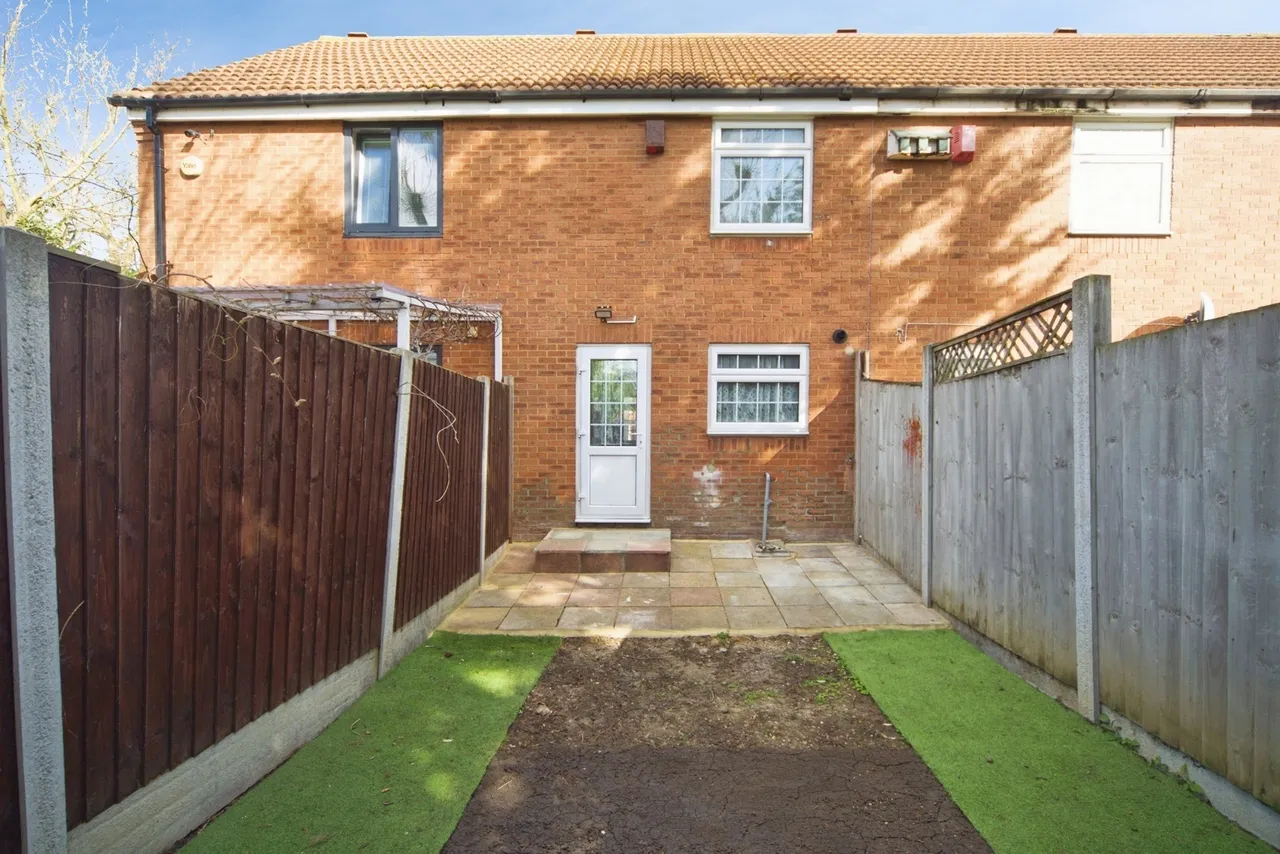 Fraser Close, Beckton, London, E6, photo 6