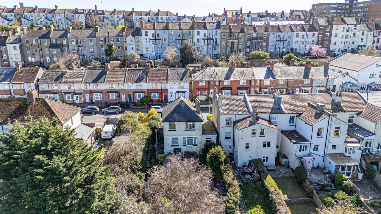 Beaconsfield Road, Hastings, photo 7