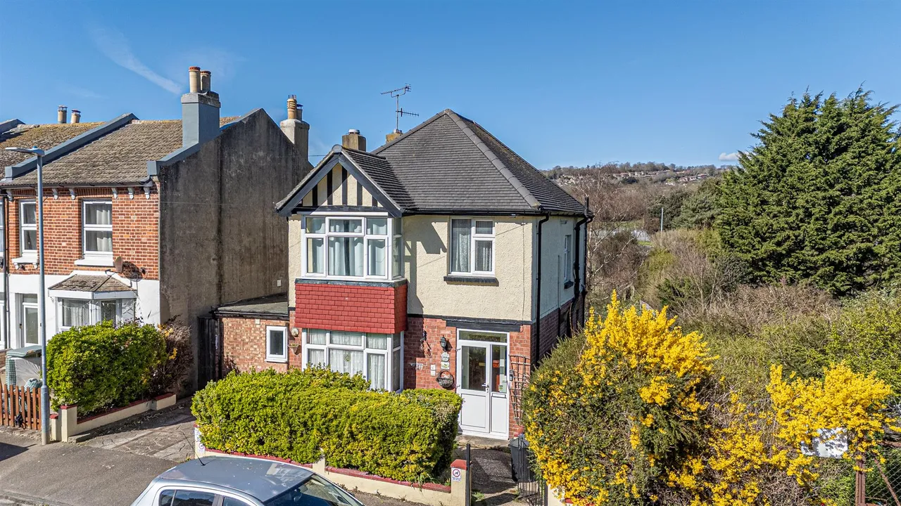 4 bed house for sale, Beaconsfield Road, Hastings