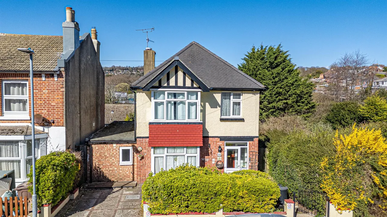 Beaconsfield Road, Hastings, photo 20