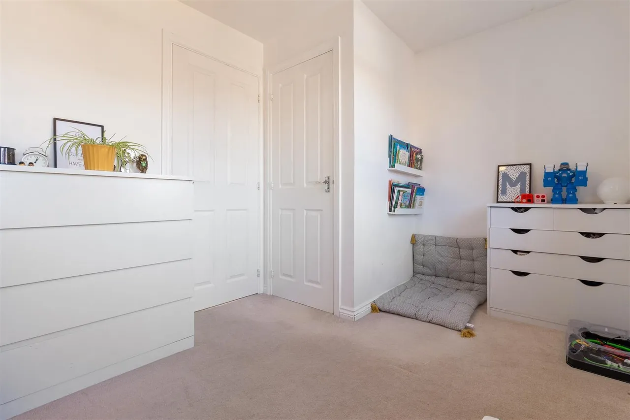 Oaksheath Gardens, Worthing, photo 15