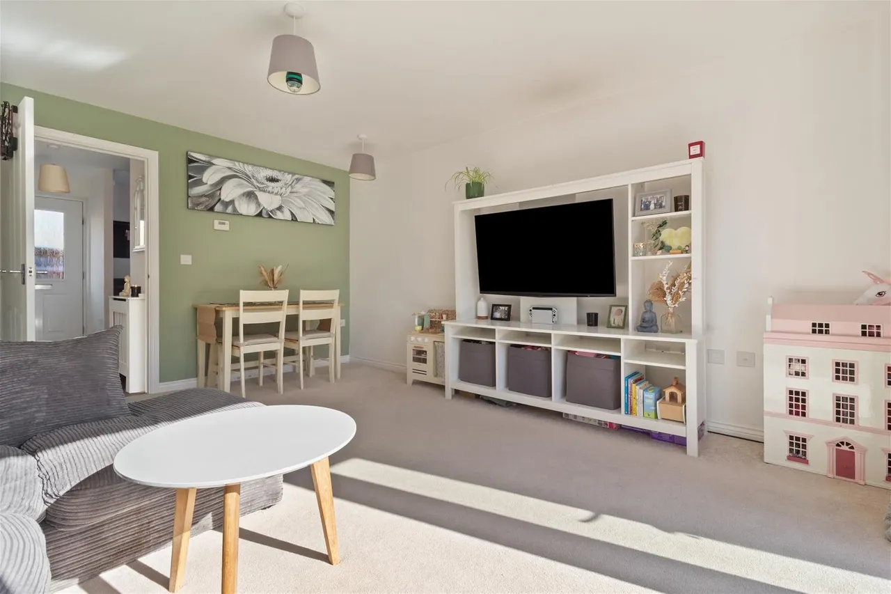 Oaksheath Gardens, Worthing, photo 2