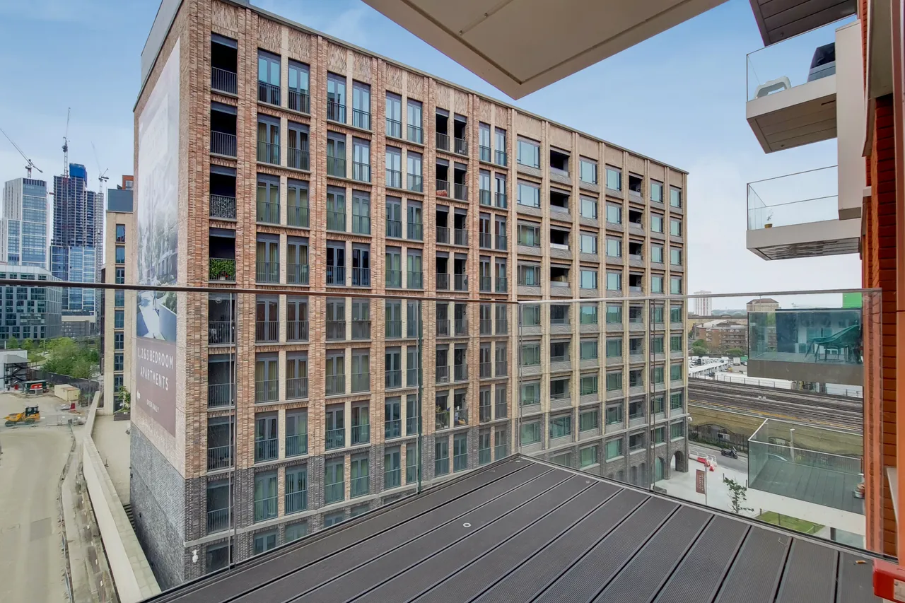 30 Denver Building, 6 Malthouse Road, London, photo 7
