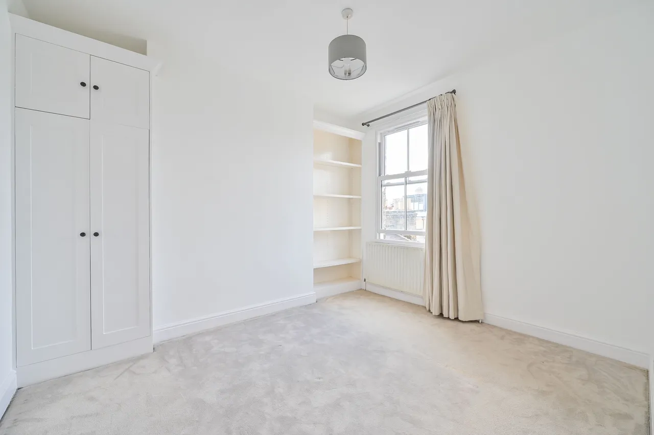 110 Brook Drive, London, photo 8