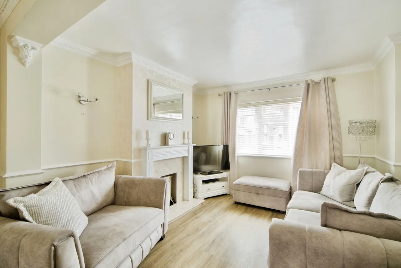 Lynwood Drive, Romford, RM5, photo 6