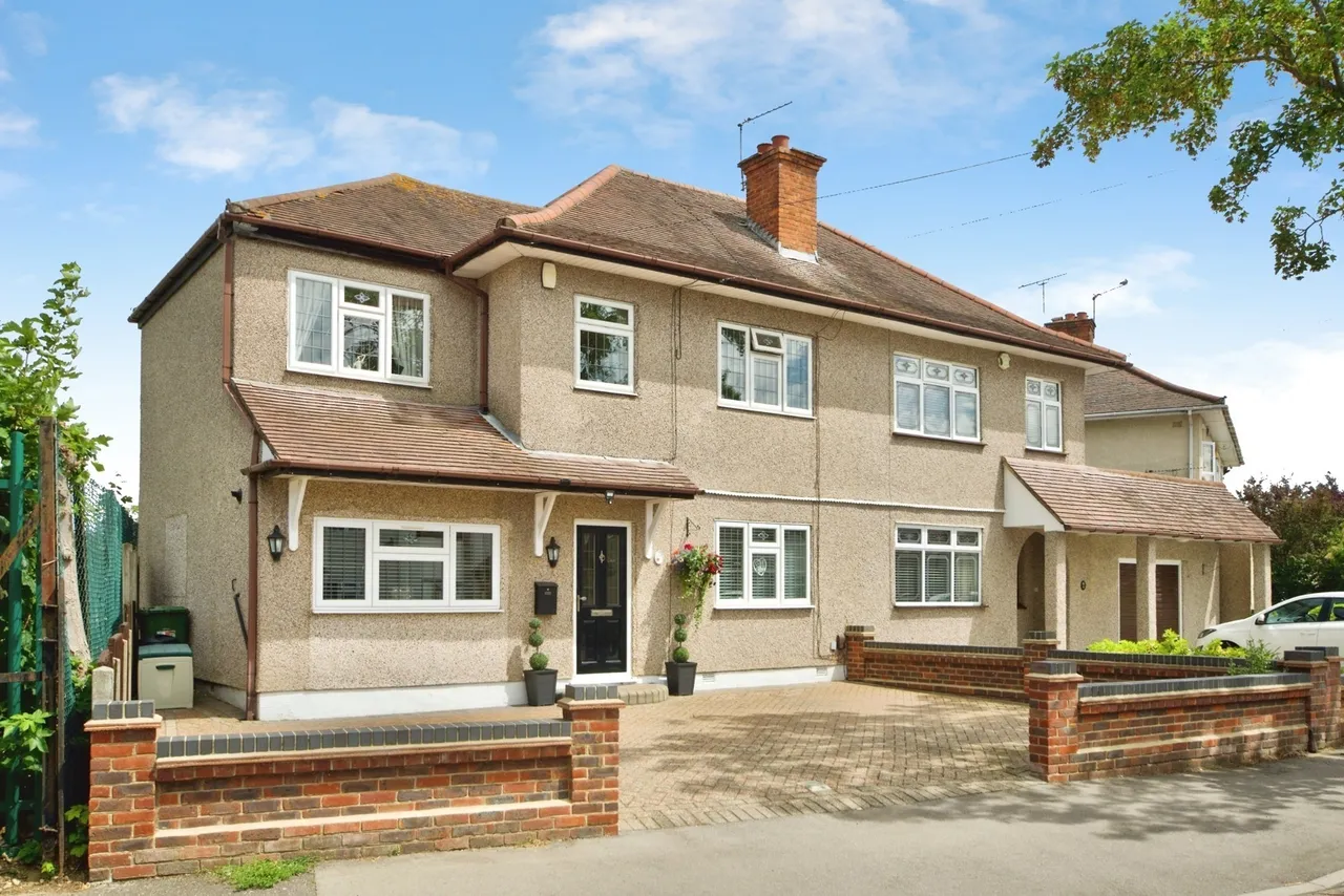 Lynwood Drive, Romford, RM5, photo 17