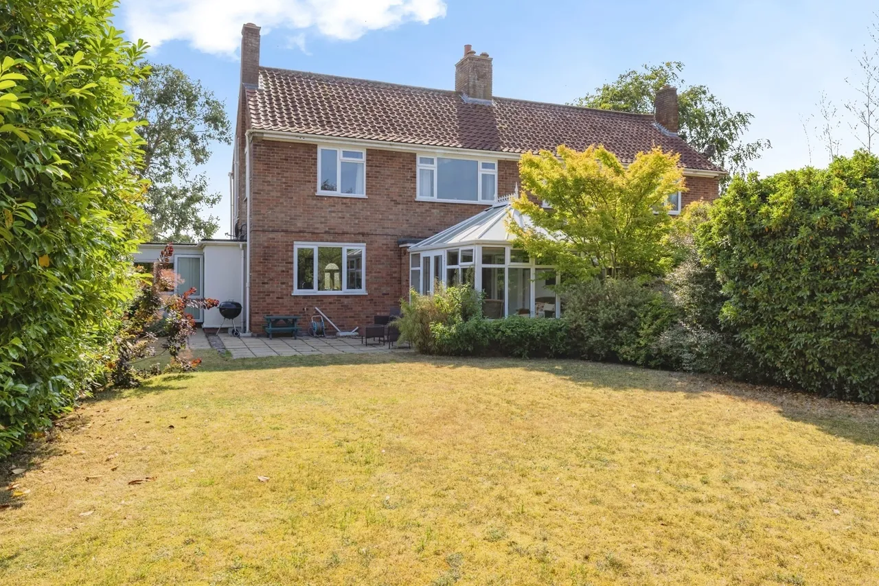 Constable Close, Attleborough, Norfolk, NR17, photo 16