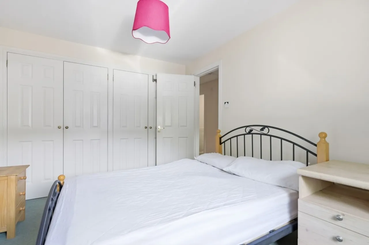 Oliphant Court, photo 5