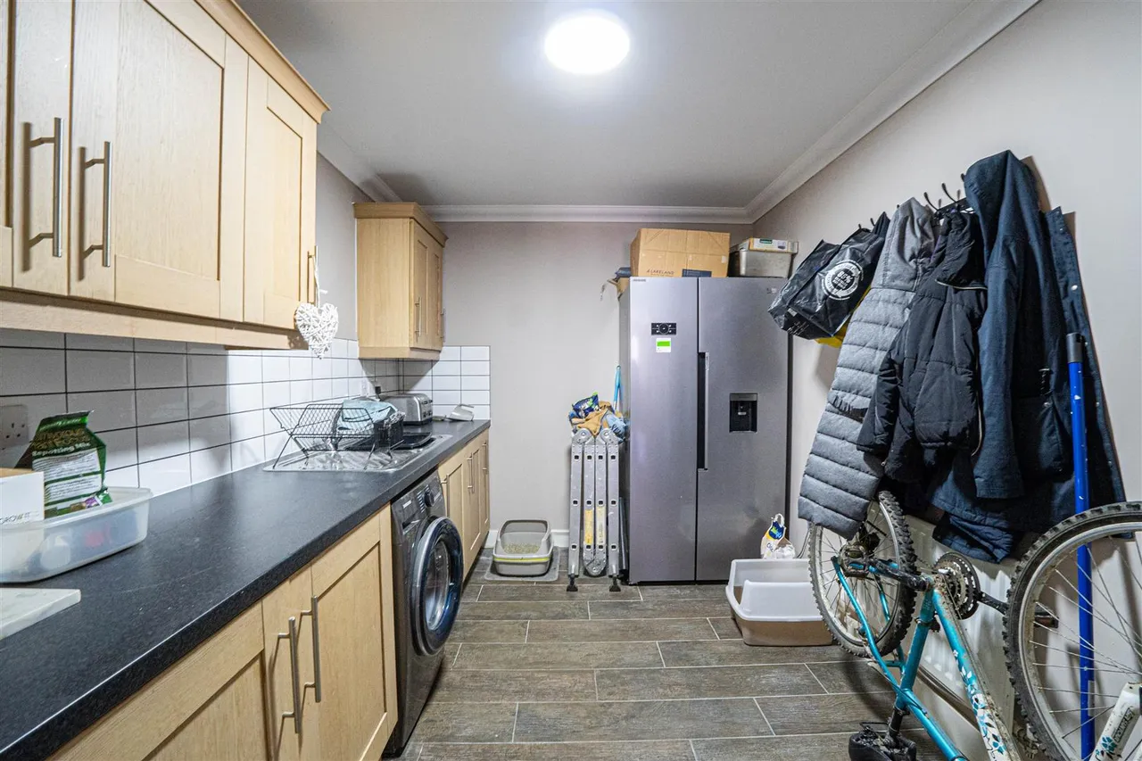 Welton Rise, St. Leonards-On-Sea, photo 24