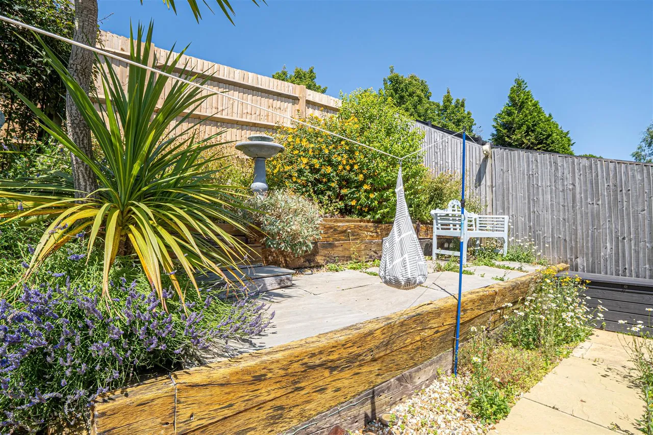 Welton Rise, St. Leonards-On-Sea, photo 12