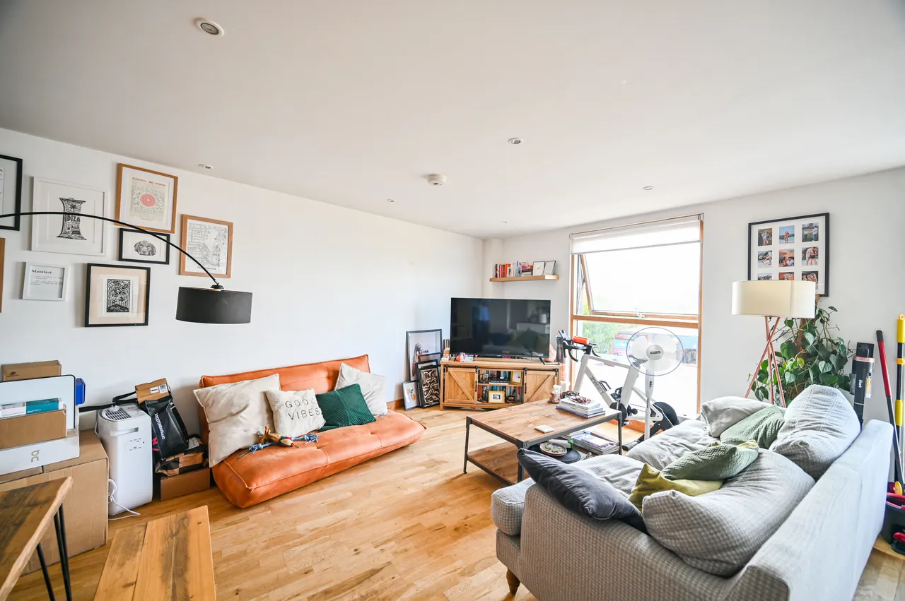 Flat 516, Ink Court, 419 Wick Lane, London, photo 11
