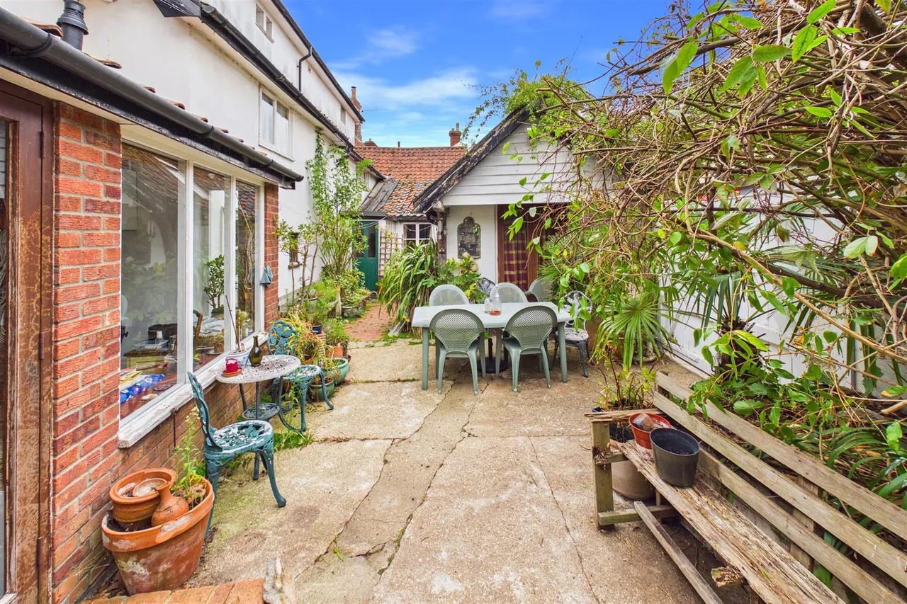 Broad Street, Harleston, IP20, photo 18