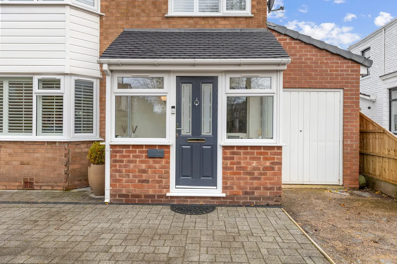 Cinnamon Lane, Fearnhead, Warrington, Warrington, WA2 0BD, photo 8