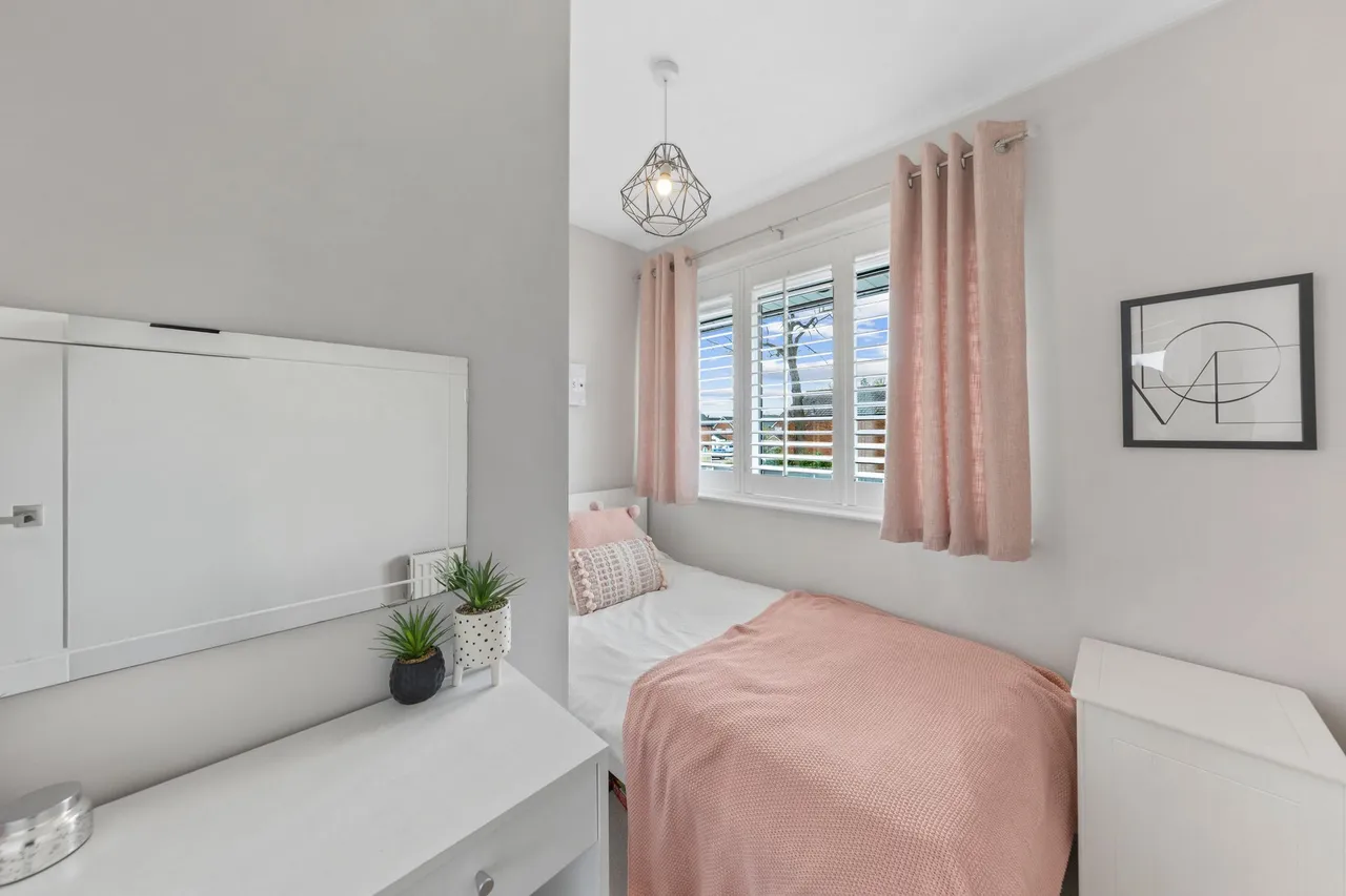 Cinnamon Lane, Fearnhead, Warrington, Warrington, WA2 0BD, photo 17