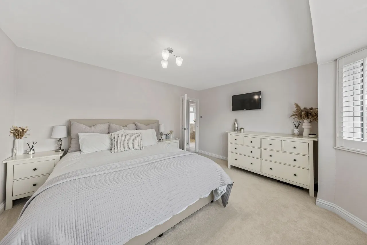 Cinnamon Lane, Fearnhead, Warrington, Warrington, WA2 0BD, photo 14