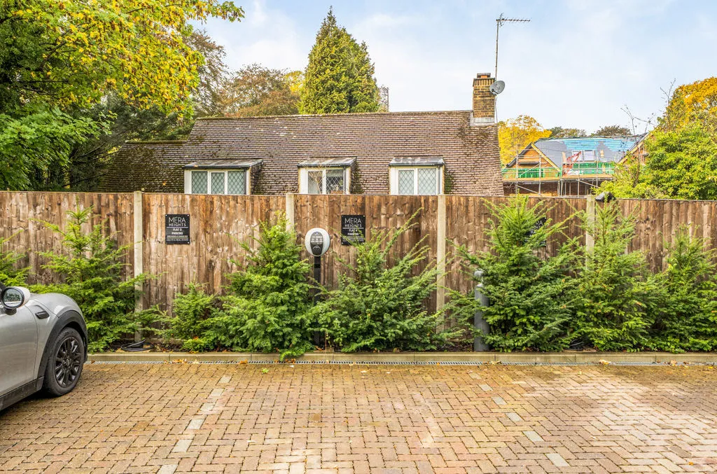 Church Road, Kenley, CR8, photo 15