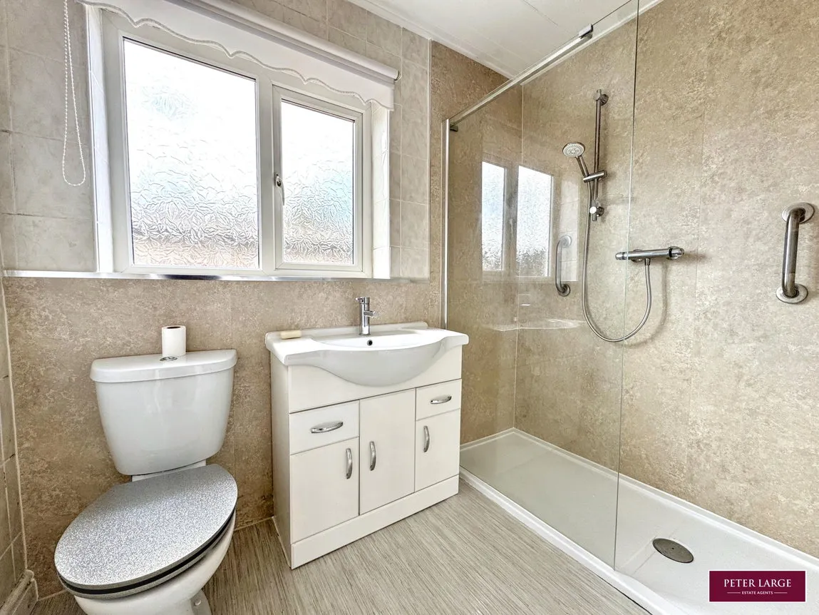 Russell Drive, Prestatyn, Denbighshire, LL19 7YS, photo 5