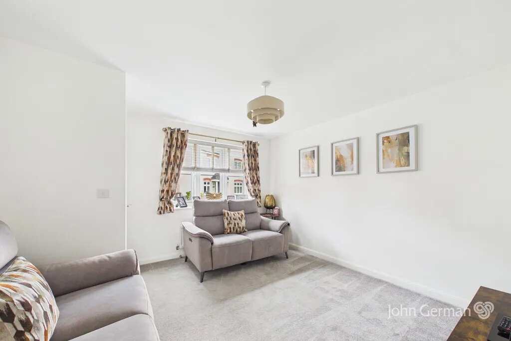 Marigold Place, Stafford, photo 5
